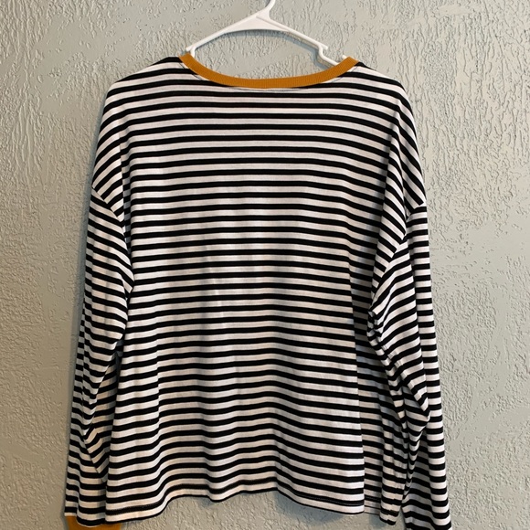 H&M Long Sleeve Top - Picture 2 of 3